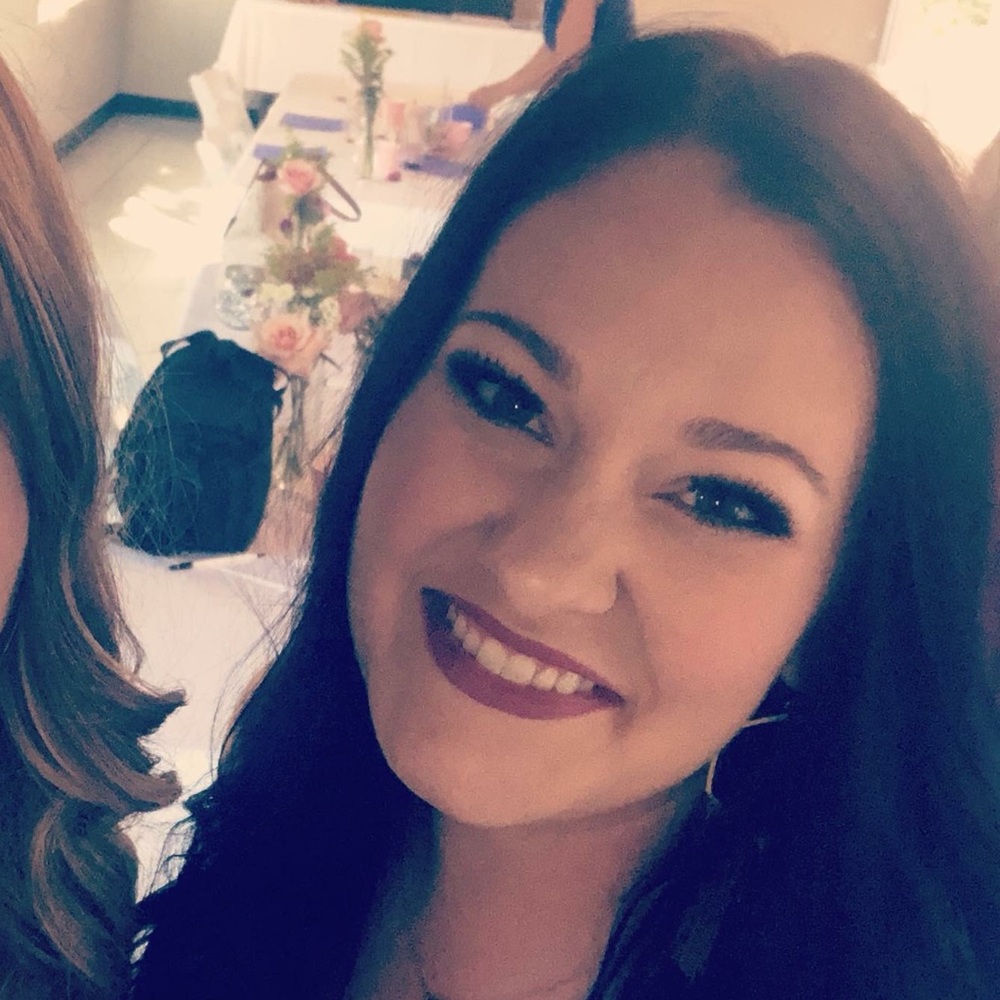 Meet your Posher, Tia